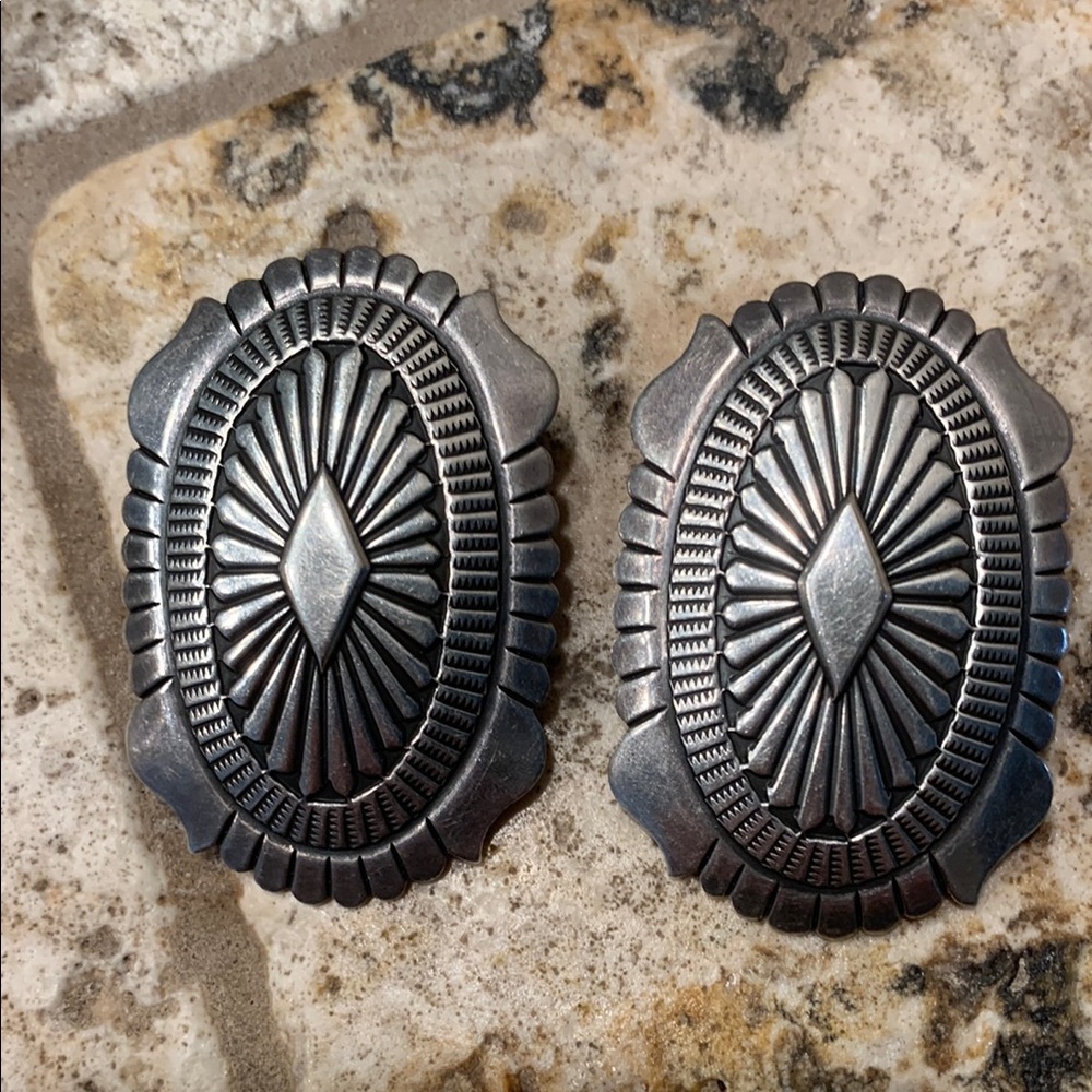 Silver Oval Engraved Earrings. Native American Ss earrings